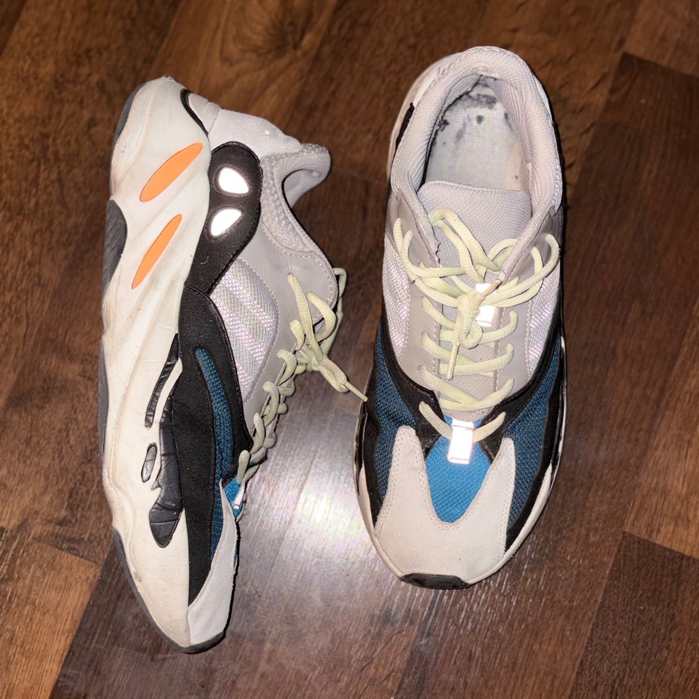 Adidas Yeezy Boost 700 Wave Runner Mens 11.5 Solid Grey B75571‎ Chunky Sneakers